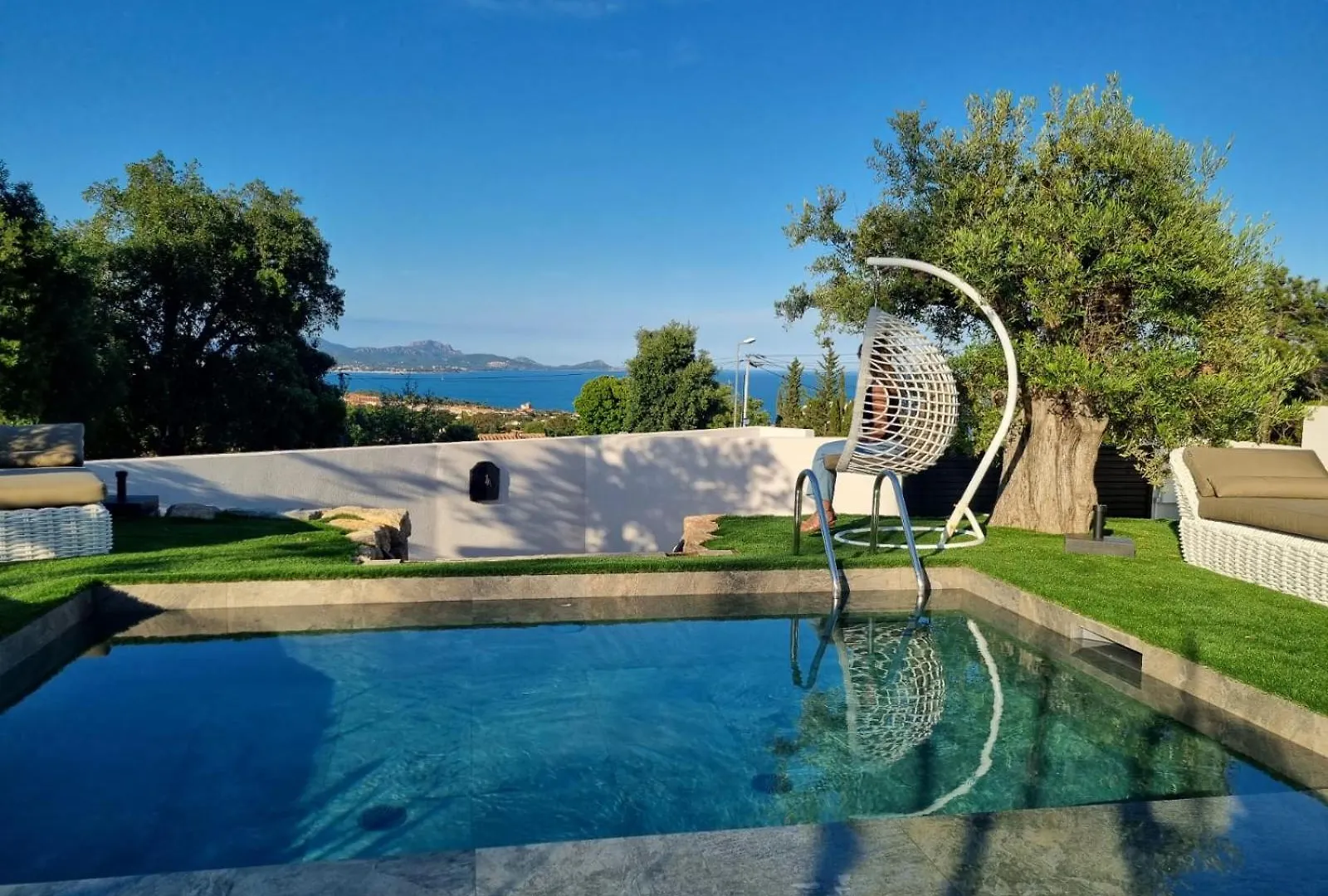 Appartements Vue Mer Reves D'Azur Les Issambres 0*,  France